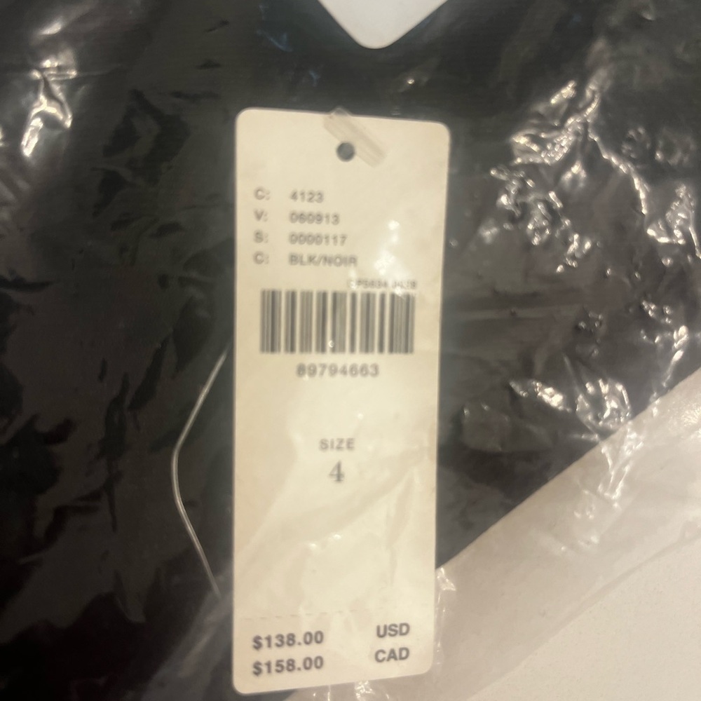 Anthropologie black flare linen pants . 4 regular - Picture 3 of 6